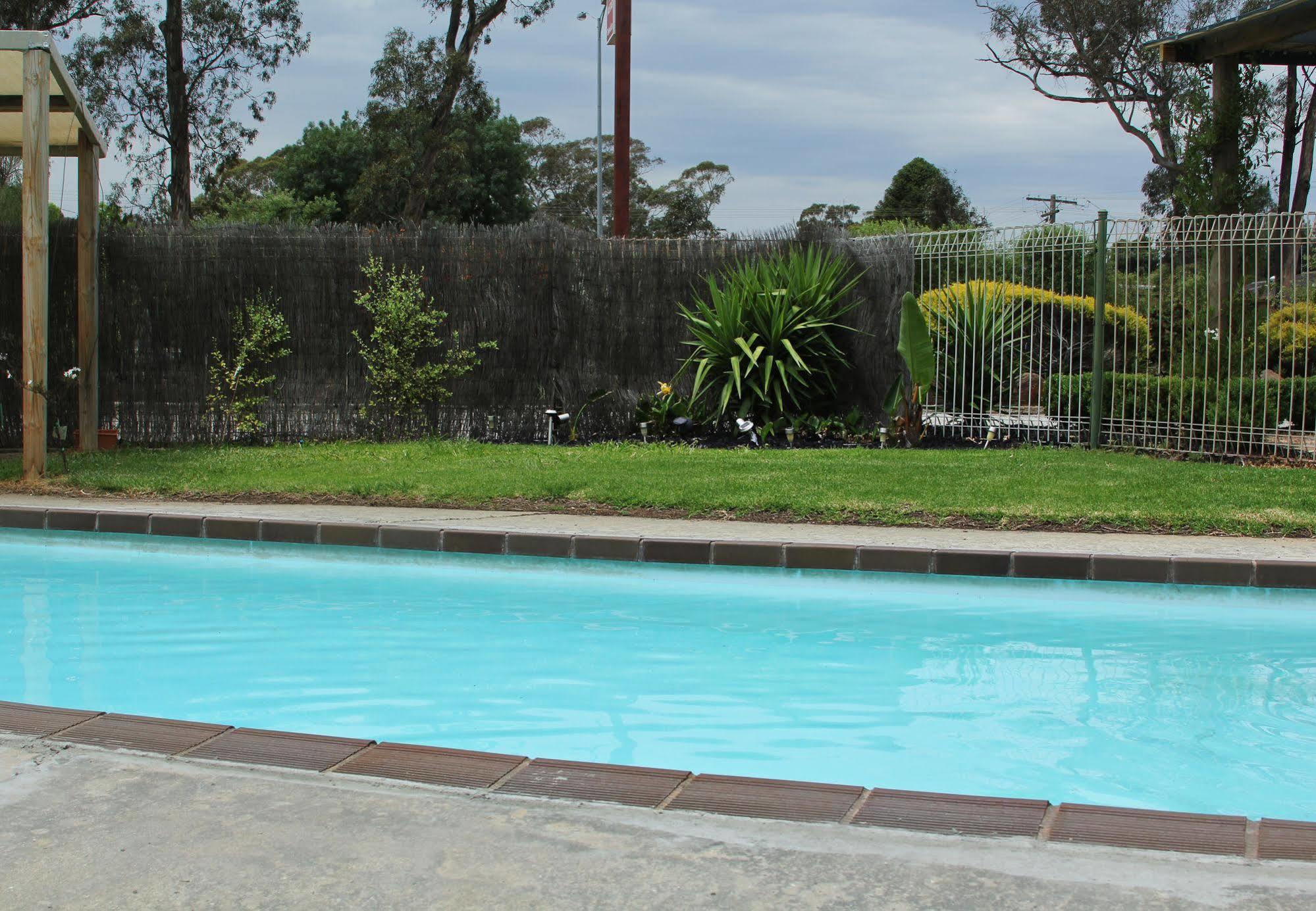 Calder Family Motel Bendigo Exterior foto